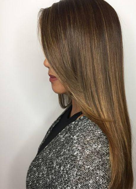 Imagen - Mechas tono caramelo