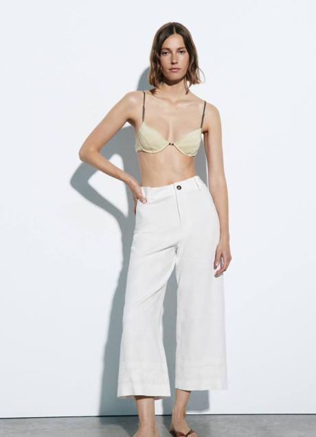 Imagen - Pantalones blancos tipo culotte