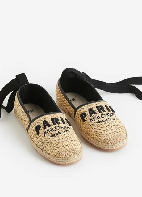 Imagen - Alpargatas de esparto con bordados de H&M (24,99 euros)