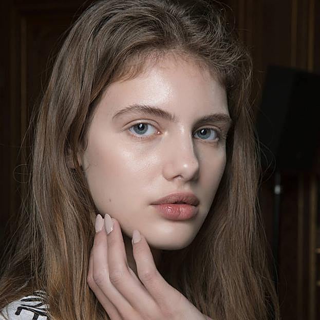 Las mejores vitaminas para fortalecer el pelo y las uñas