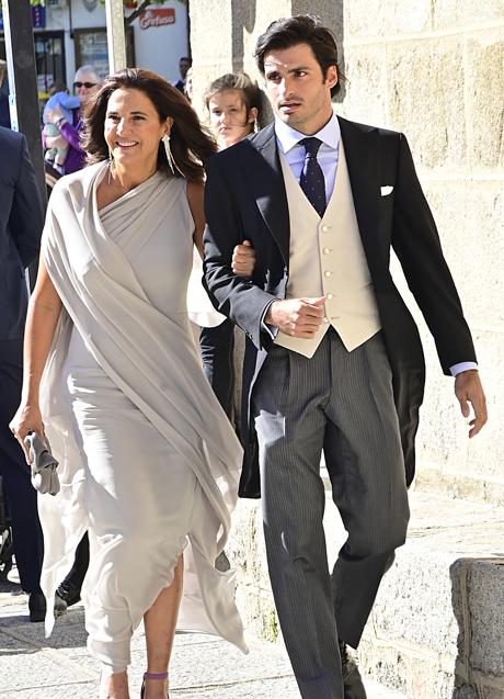 Imagen - Reyes Vázquez de Castro con su hijo, el piloto de Fórmula 1, Carlos Sainz. Foto: Gtres