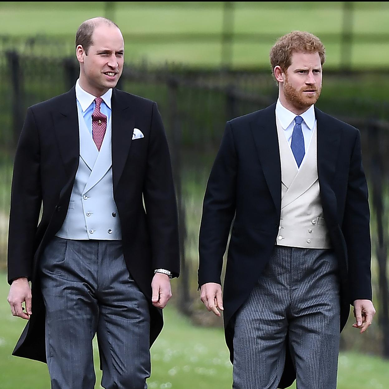 El príncipe de Gales y su hermano, el duque de Sussex. 