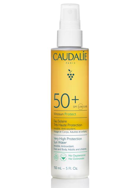 Imagen - Agua Solar de Muy Alta Protección SPF 50+ de Caudalie. (28,90 euros/150 ml).