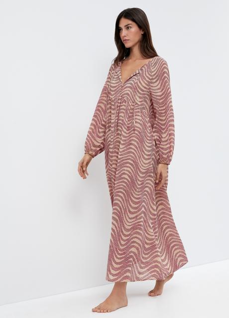 Imagen - Vestido con estampado de Oysho. Foto: Oysho.