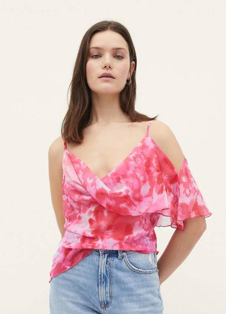 Imagen - Top asimétrico con volante estilo dos mil