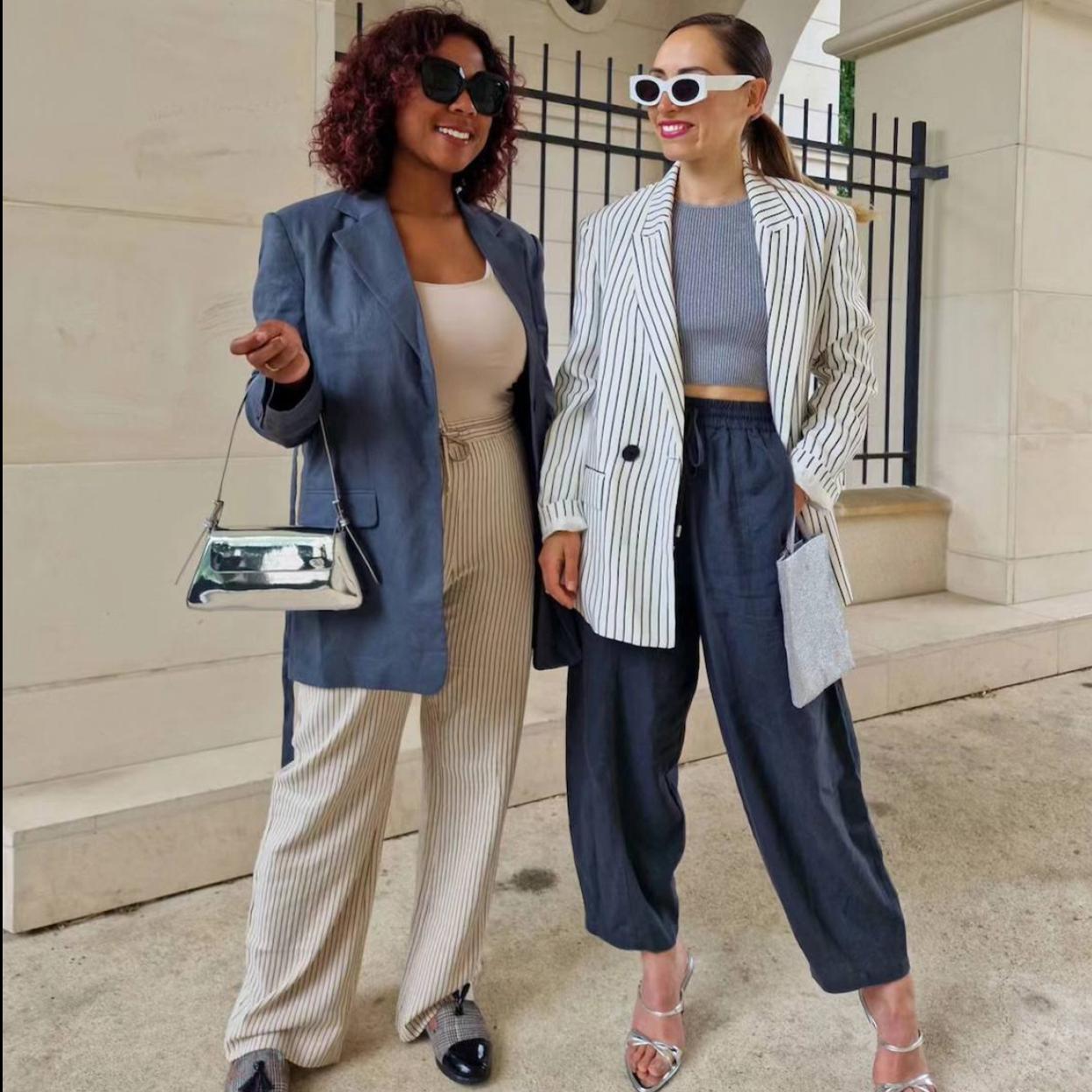 Influencer con pantalón efecto denim para verano