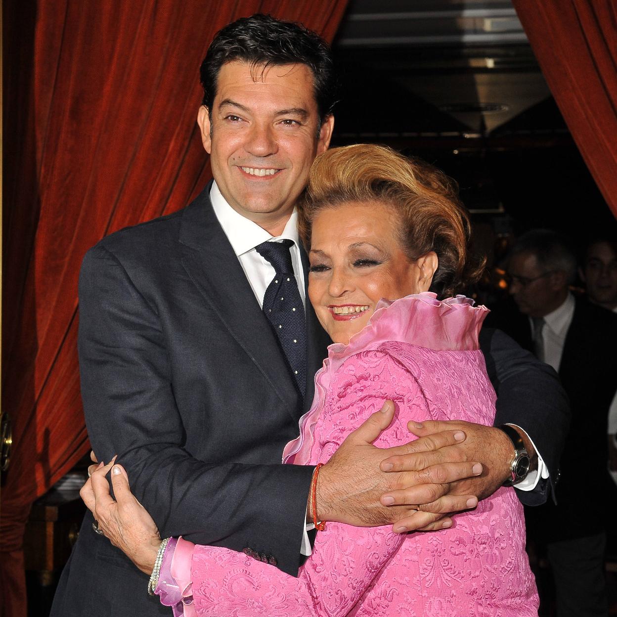 Augusto Algueró Jr. y Carmen Sevilla, en la celebración del 80 cumpleaños de la actriz y cantante.