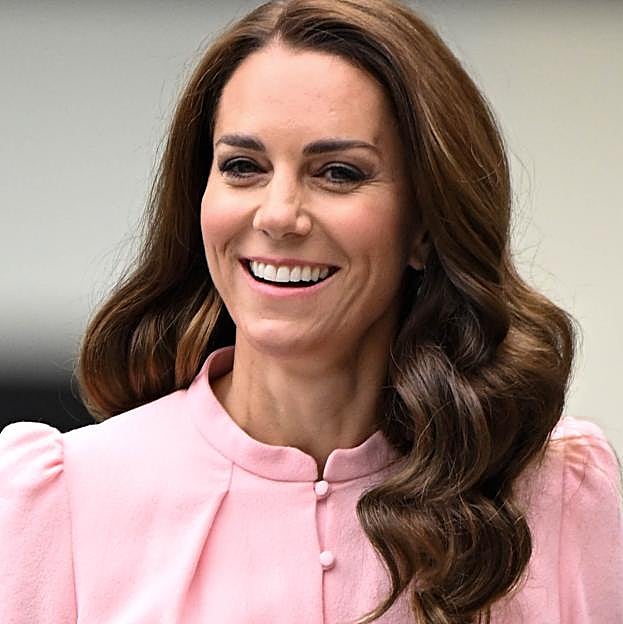 Cómo hacer las ondas perfectísimas de Kate Middleton: el truco de experto para conseguir el peinado royal más elegante