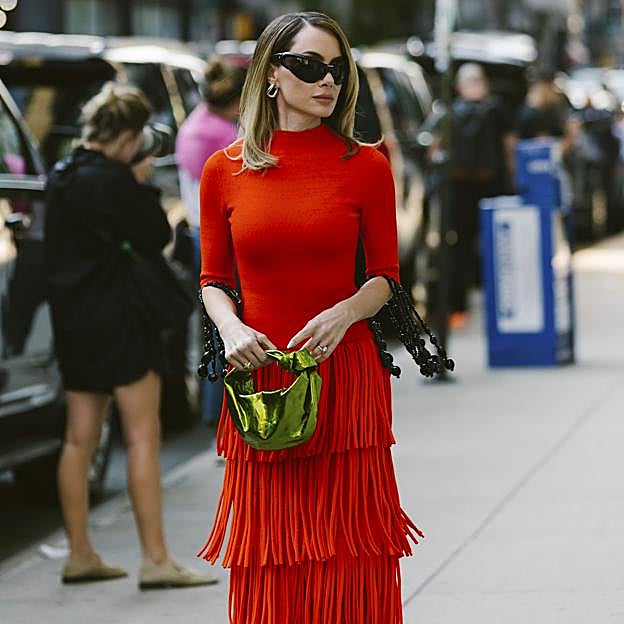 Los vestidos rojos de Zara que más merecen la pena: baratos, ponibles y muy favorecedores