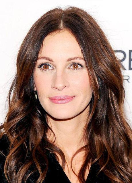 Imagen - Julia Roberts con melena castaño chocolate en tendencia