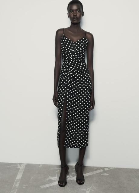 Imagen - Vestido estampado de Zara (29,99 euros)