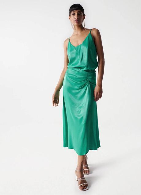 Imagen - Falda satinada con fruncidos y vuelo