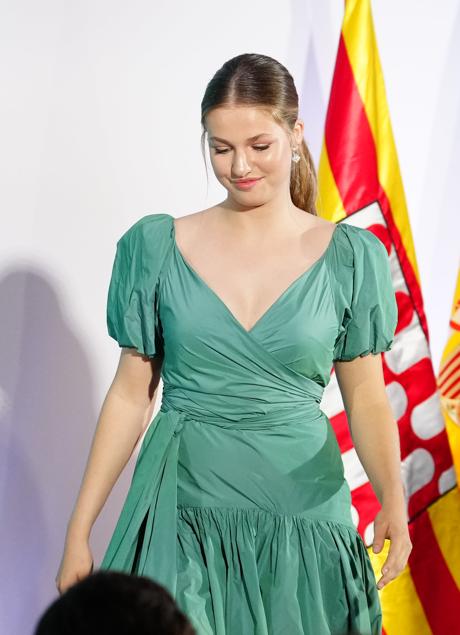 Imagen - Leonor con un vestido de Cherubina. / LIMITED PICTURES