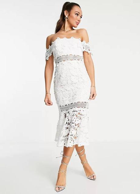 Imagen - Vestido de encaje blanco con escote barco