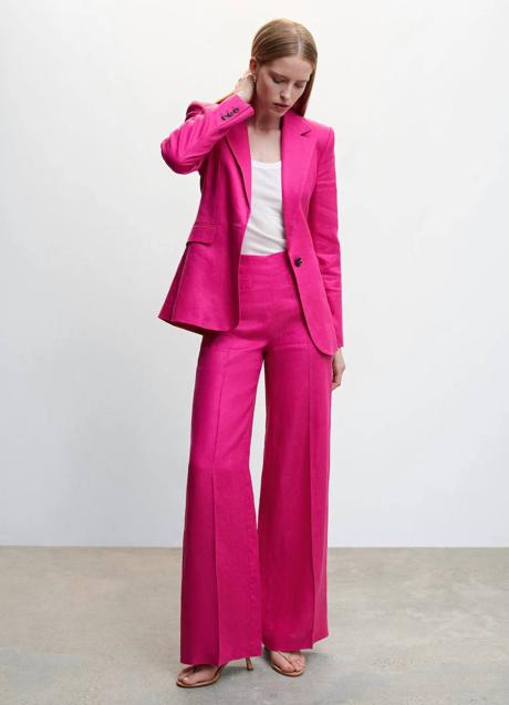 Imagen - Look color rosa de traje