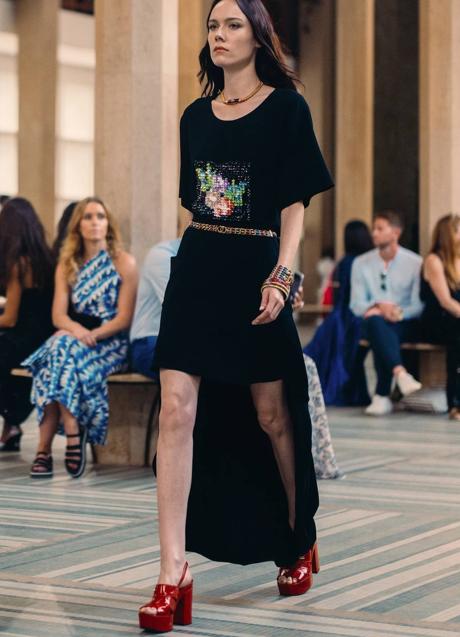 Imagen - Sandalias de plataforma virales en el desfile de Chanel