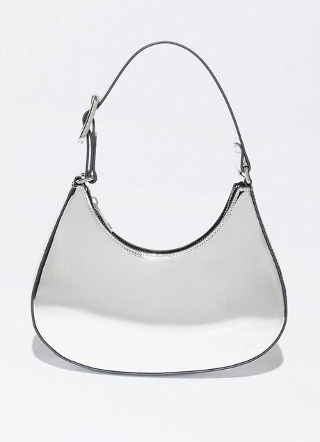 Imagen - Bolso metalizado de hombro con forma de media luna