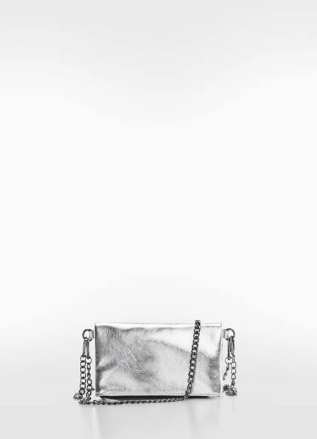 Imagen - Bolso metalizado en plata con asa de cadena multiposición
