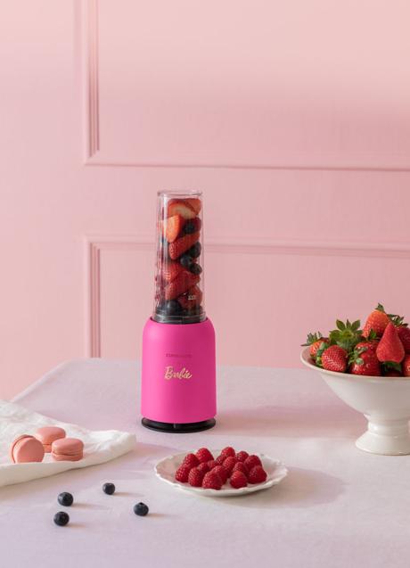 Imagen - La batidora de vaso portástil de la línea Barbie de Create. / D.R