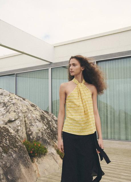 Imagen - Blusa con cuello halter estampada