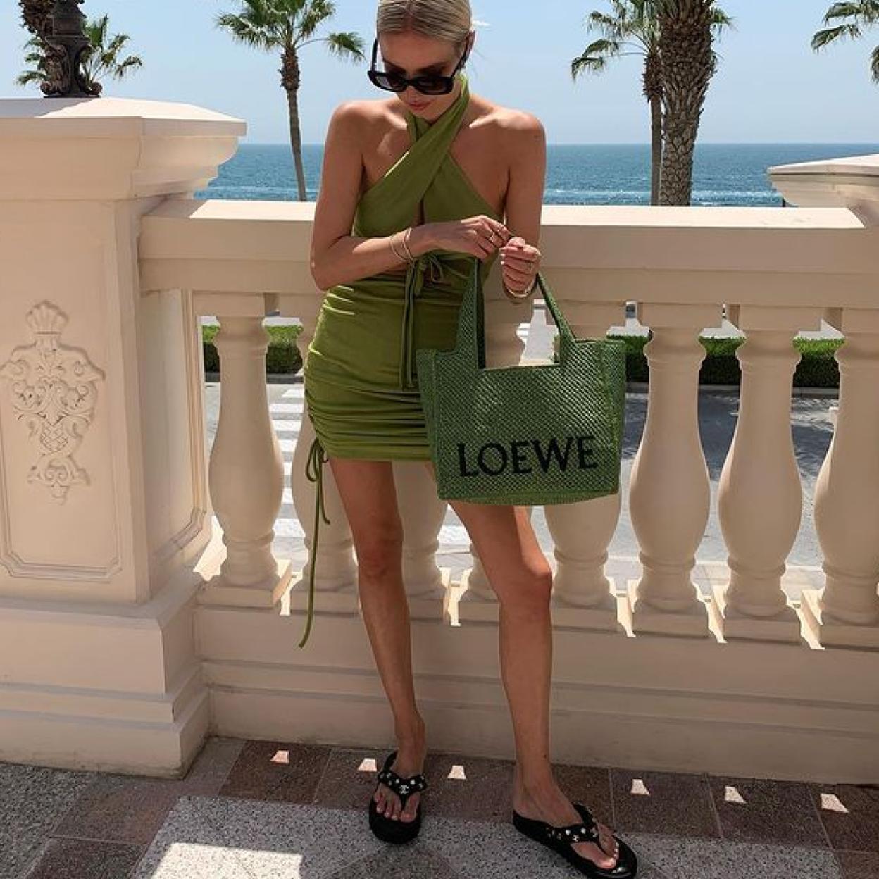 Estas son las chanclas de dedo que triunfan entre las famosas. 