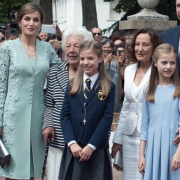 Letizia sigue añorando a su abuela: la trascendental herencia que le dejaron a la reina Menchu Álvarez del Valle y su hermana Marisol