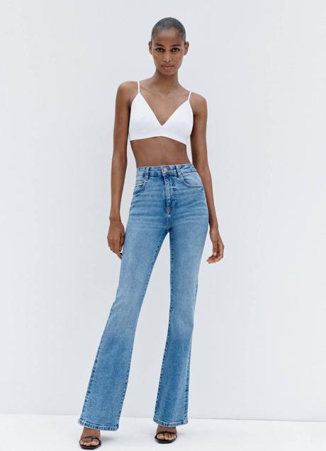 Imagen - Vaqueros acampanados con tiro alto