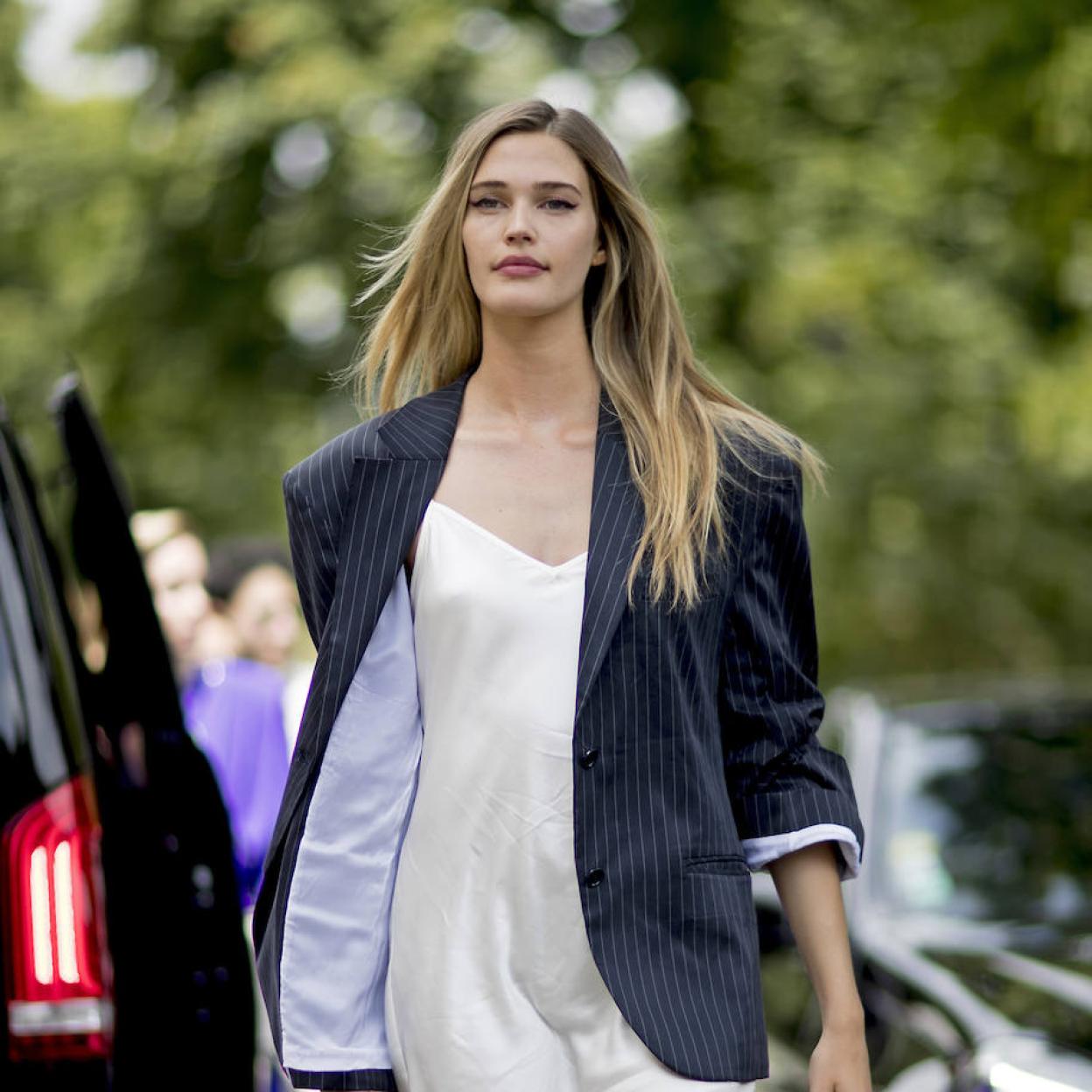 Modelo con piel hidratada