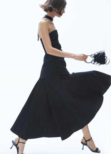 Imagen - Falda negra de H&M (59,95 euros)