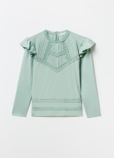 Imagen - Camiseta romántica en color verde de Sfera (13,99 euros)
