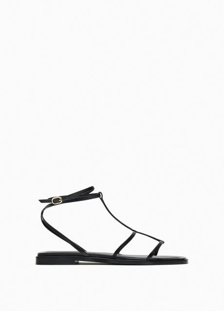 Imagen - Sandalias planas de piel de Zara (29,90 euros)