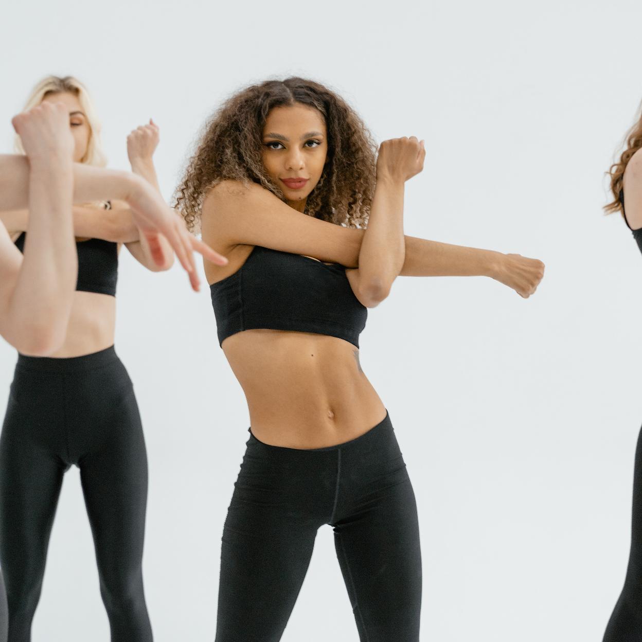 Mujeres haciendo deporte