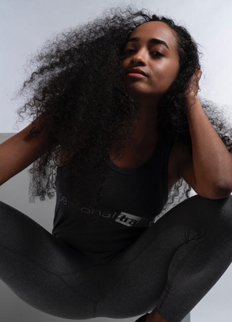 Imagen - Mujer con ropa deportiva/UNSPLASH