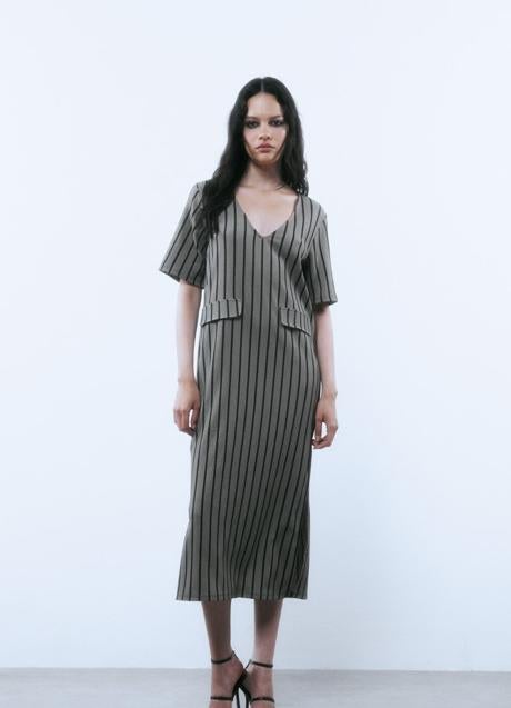 Imagen - Vestido tipo túnica de Sfera, 19,99 euros.