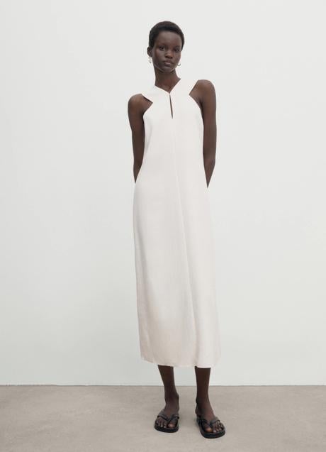 Imagen - Vestido blanco de Massimo Dutti (99,99 euros)