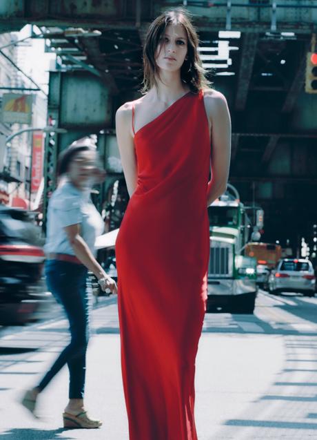 Imagen - Vestido rojo de Zara (39,90 euros)