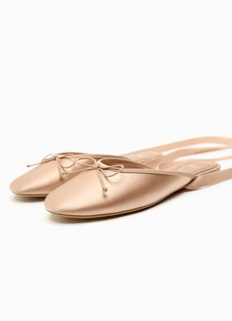 Imagen - Bailarinas con lazo de Zara (25,99 euros)