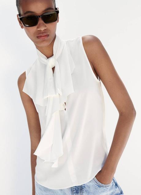 Imagen - Blusa de volantes con lazada