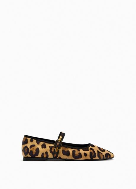 Imagen - Zapatos con estampado animal de Zara (35,95 euros)