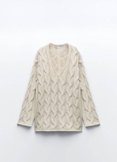 Imagen - Jersey blanco de ochos de Zara (29,99 euros)