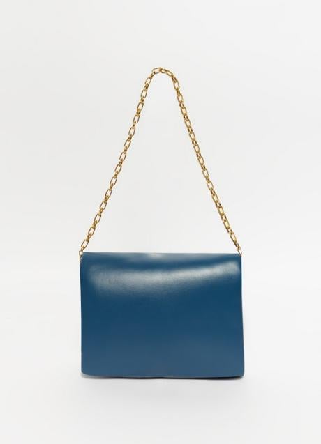 Imagen - Bolso azul de Sfera (22,99 euros)