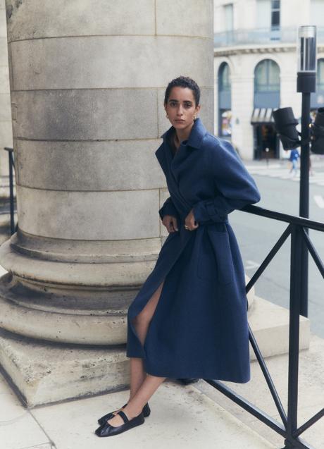 Imagen - Abrigo azul de Massimo Dutti (249 euros)