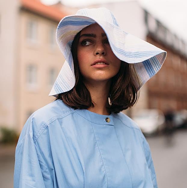 Dime donde viajas y te diré qué activos antiedad deben llevar tus suplementos para no volver agotada