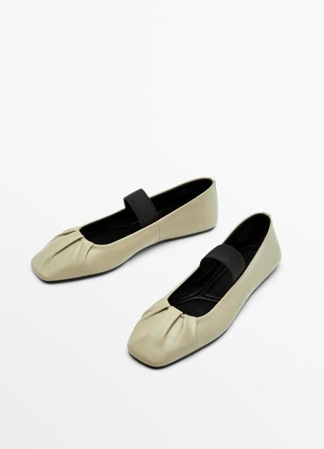Imagen - Bailarinas en blanco y negro de Massimo Dutti (79,95 euros)