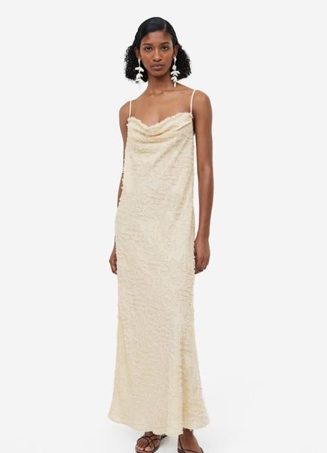 Imagen - Vestido midi lencero en tono mantequilla