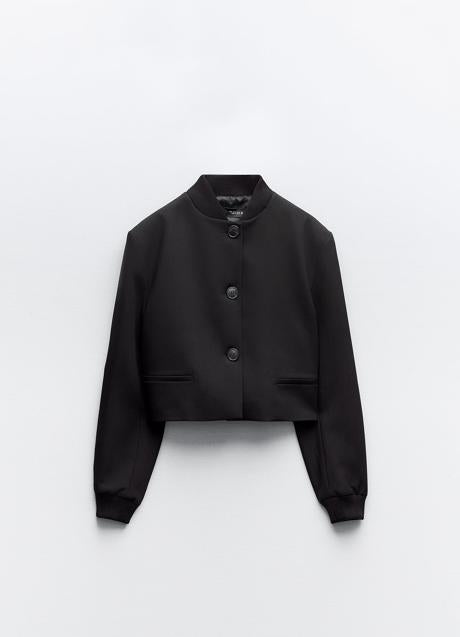 Imagen - Chaqueta negra de Zara (45,95 euros)