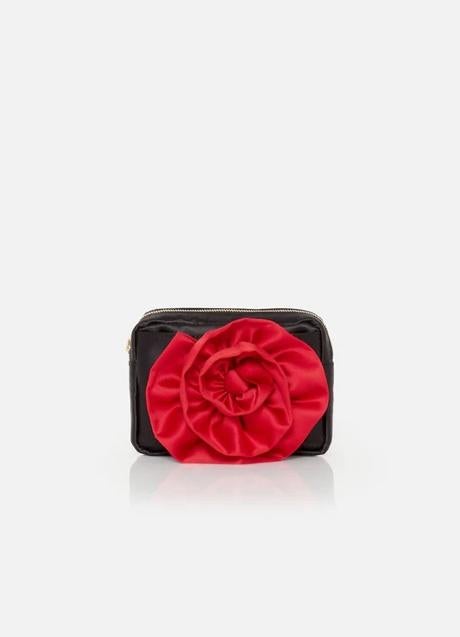 Imagen - Bolso pulsera de Celina Martín 137 euros.