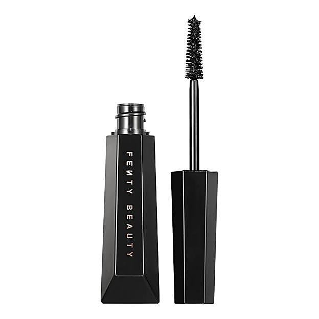 HELLA THICC Volumizing Mascara de Fenty Beauty. Precio: 19,99 euros