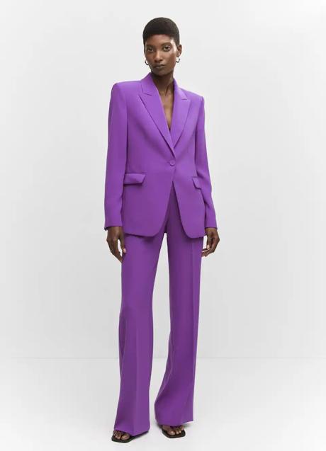 Imagen - Traje de color lila de Mango, pantalón 29,99 euros y americana 65,99 euros.
