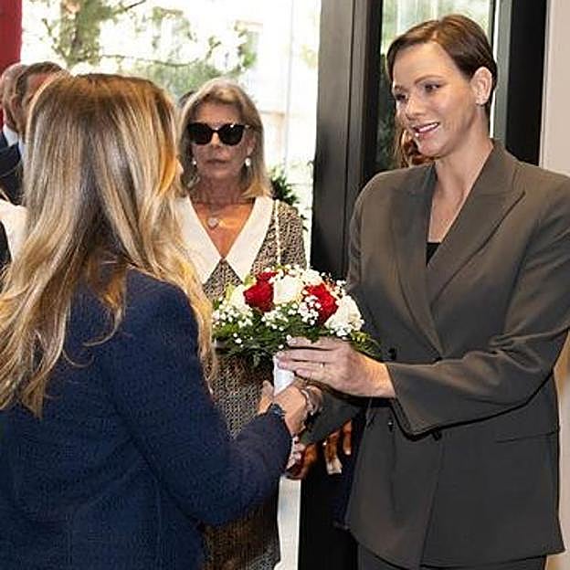 Carolina de Mónaco, relegada de nuevo: así ha sido el acto en el que la princesa Charlène vuelve a degradar a su cuñada